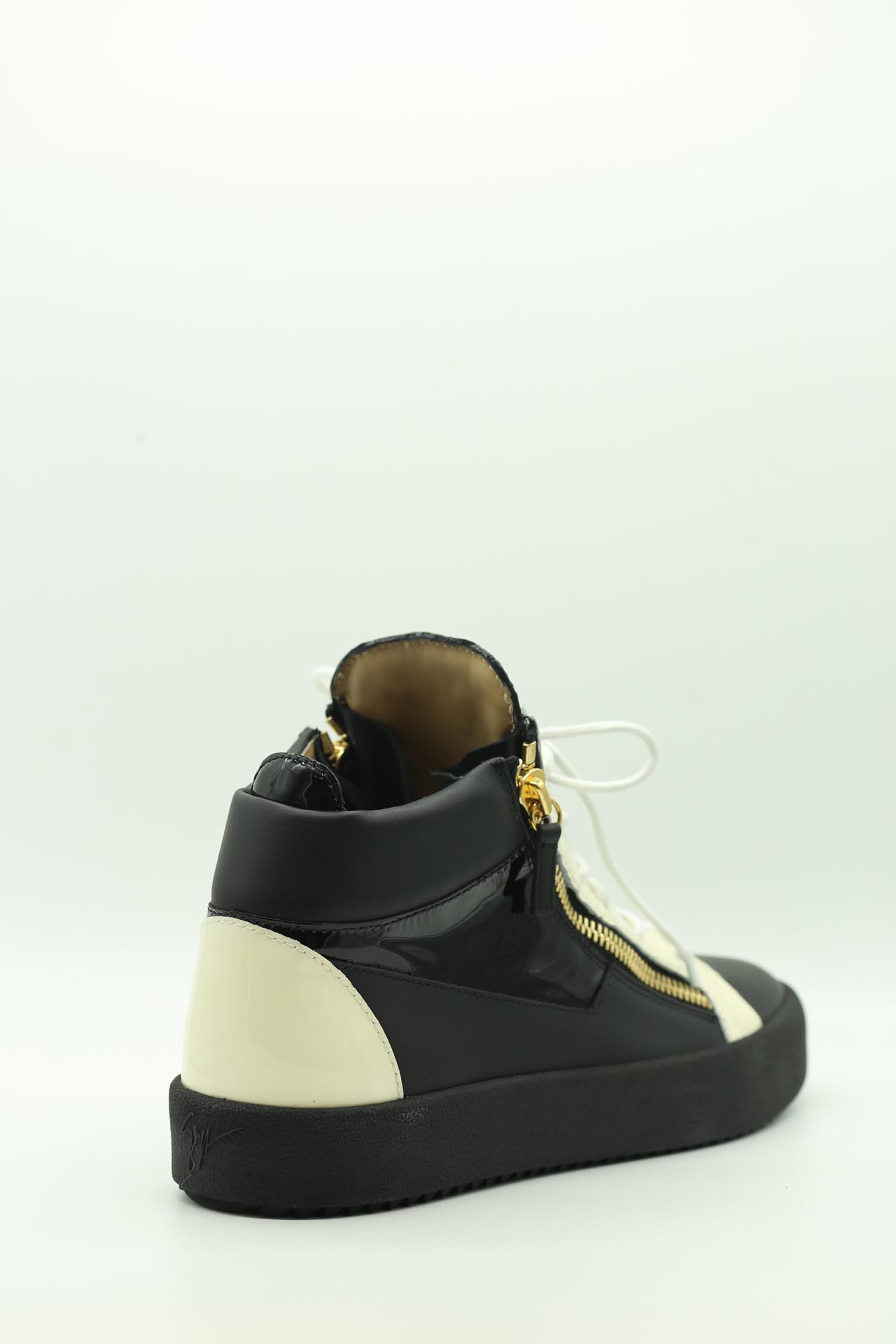 Giuseppe Zanotti, Sneakers